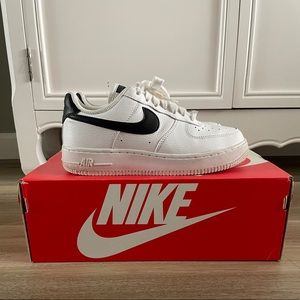 Nike Air Force 1